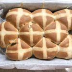пасхальные крестовые булочки crossbuns
